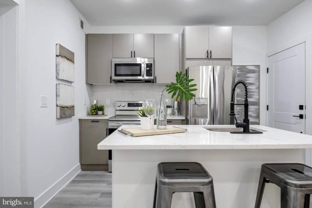 Brandnew Luxury Capitol Hill Apt! Near Free Trolly Ουάσινγκτον Εξωτερικό φωτογραφία